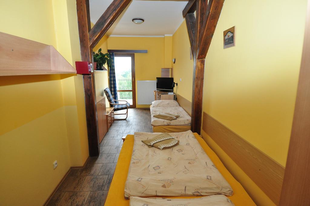Hotel Na Hradbach Louny Exterior foto