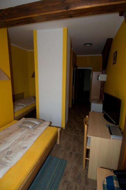 Hotel Na Hradbach Louny Zimmer foto